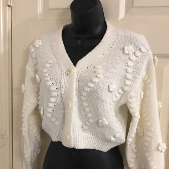 Jessica Simpson cute cream dotted v-neck long sleeve cardigan sweater size‎ M - Picture 1 of 11